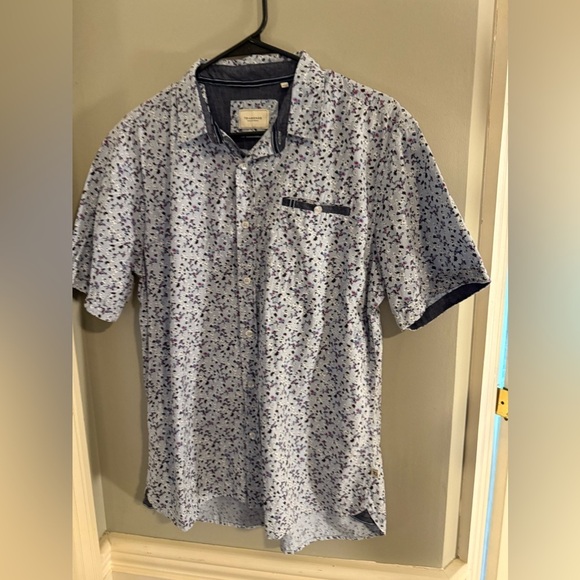 7 Diamonds Blue and Purple Casual Button Down Shirt - Picture 1 of 10